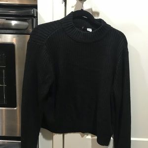 Basic Crewneck Black Sweater L